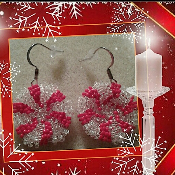 Jewelry - "Peppermint candy" reversible beaded earrings